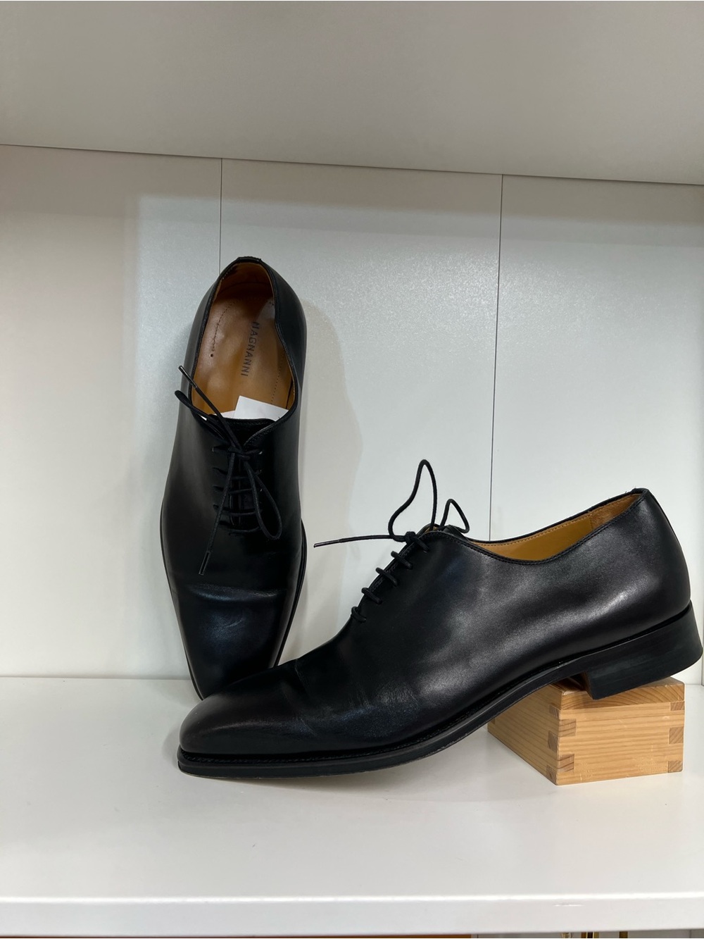 🔥MAGNANNI Crucero Wholecut Oxford men shoes EUC